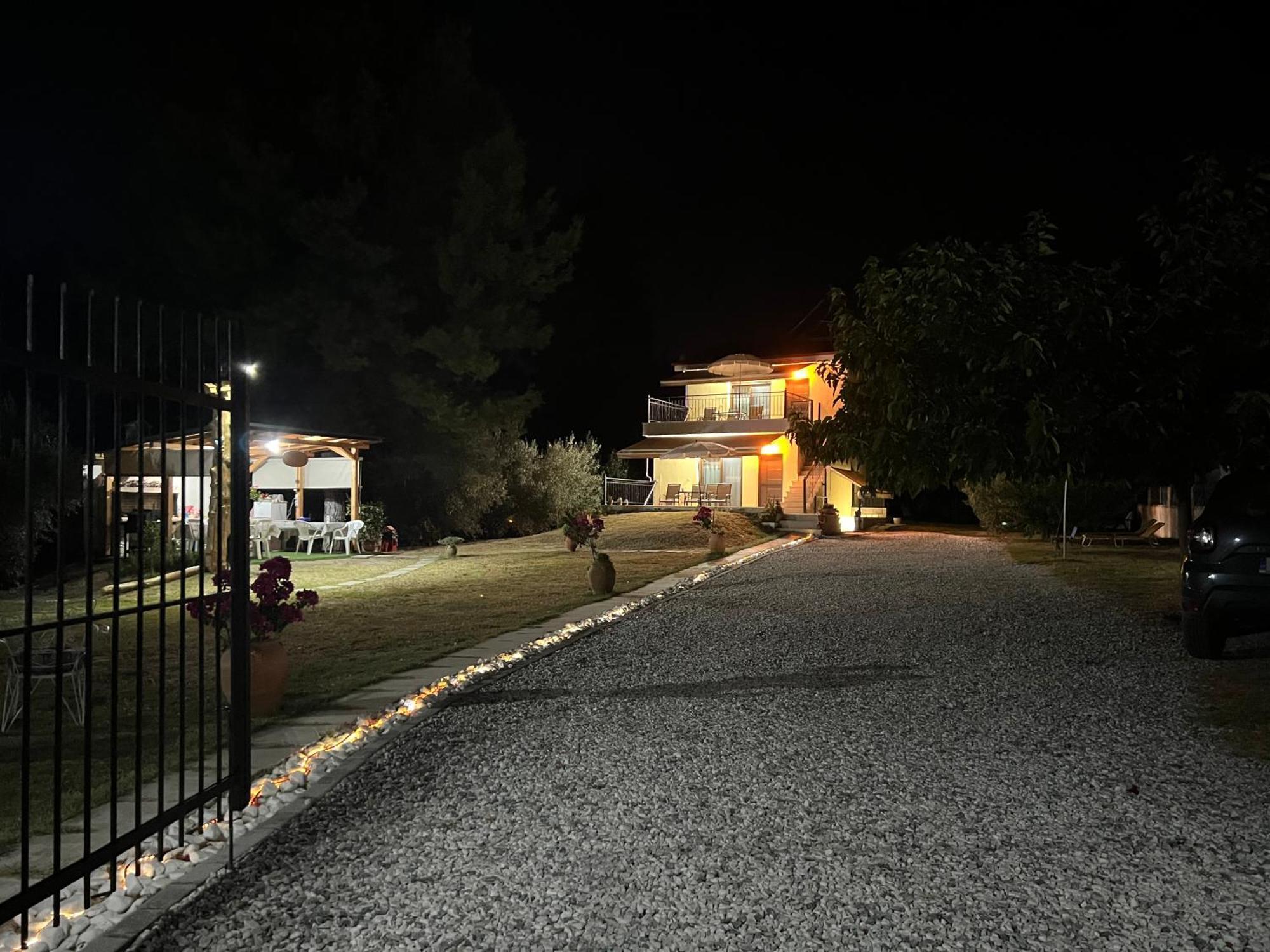 Epavli Xenia Pefkochori-Paliouri 50M Apartment Exterior photo